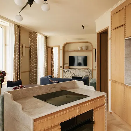 Highstay Maisons - Vintimille Aparthotel 4*