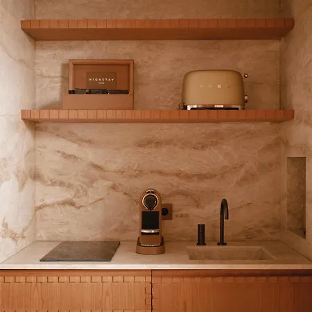 Highstay Maisons - Vintimille Aparthotel 4*