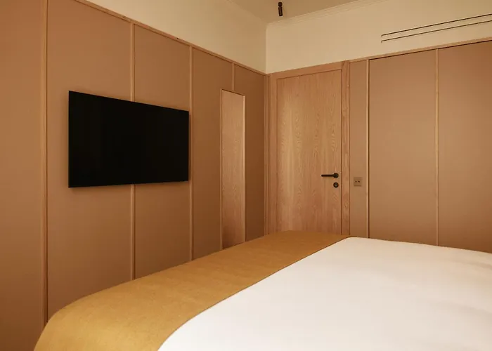 Highstay Maisons - Vintimille Aparthotel 4*