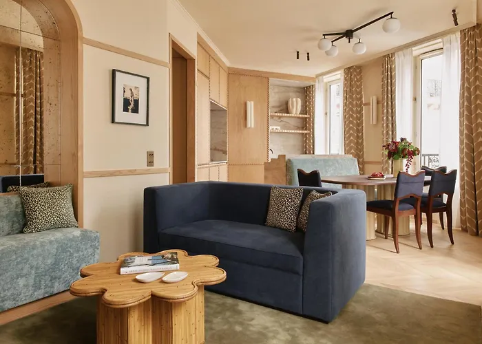 Highstay Maisons - Vintimille アパートホテル 4*