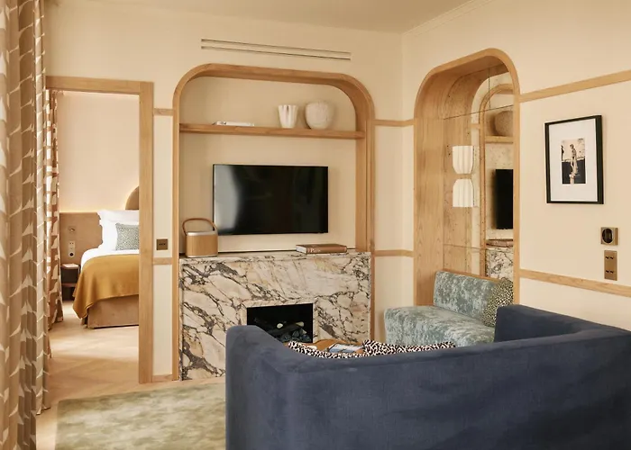 Highstay Maisons - Vintimille 4* Paryż