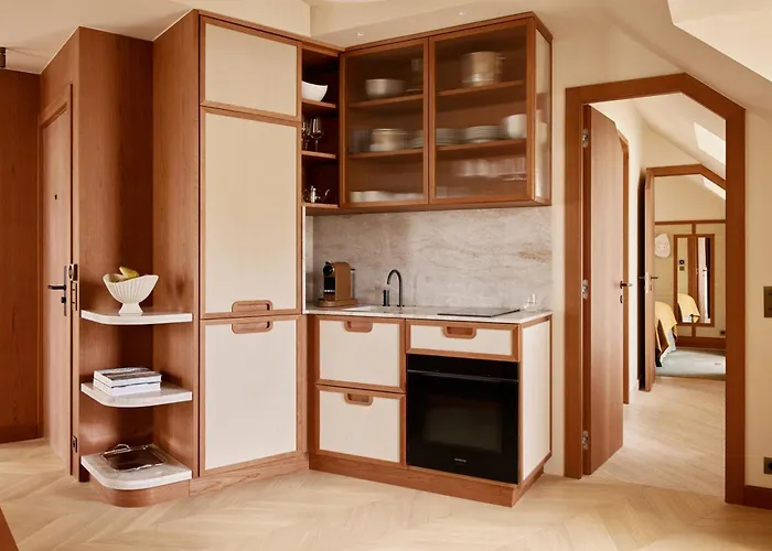 Highstay Maisons - Vintimille アパートホテル 4*